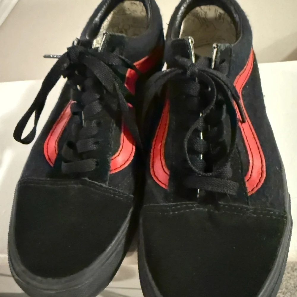 Rare Vans Old Skool Disney Mickey Mouse Club Black Big Kids 4.5